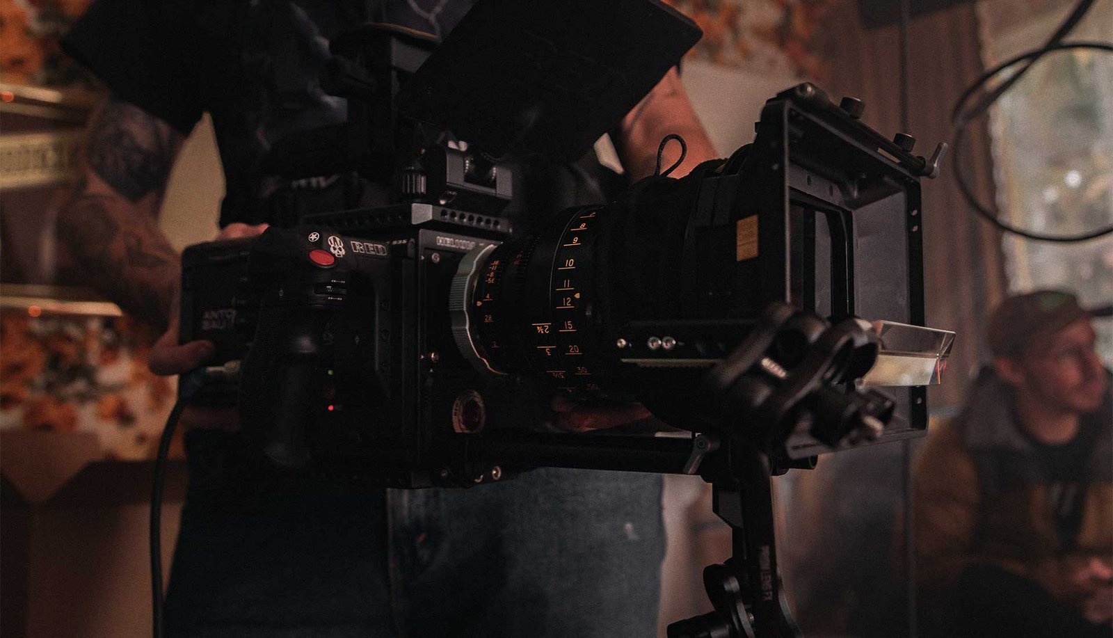 que le tournage commence à Cannes